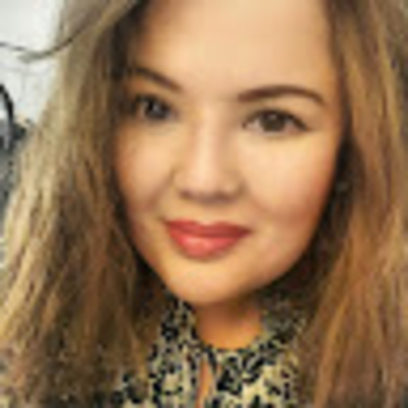 Meet your Posher, Rizza - Picture 1 of 1
